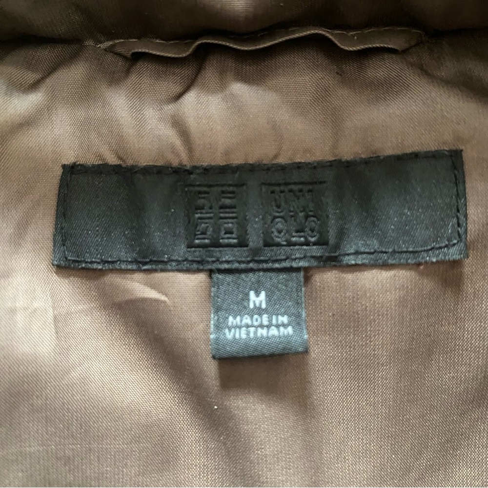 Uniqlo Brown Quilted Puffer Vest with Detachable Hood and Side Zip Pockets Sz M - Picture 5 of 7